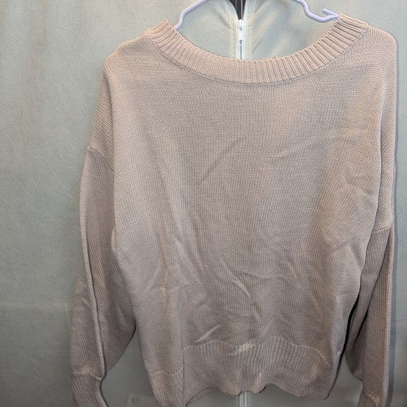 NWT Love Tie Puffed Sleeve Open Back Sweater - Picture 3 of 3